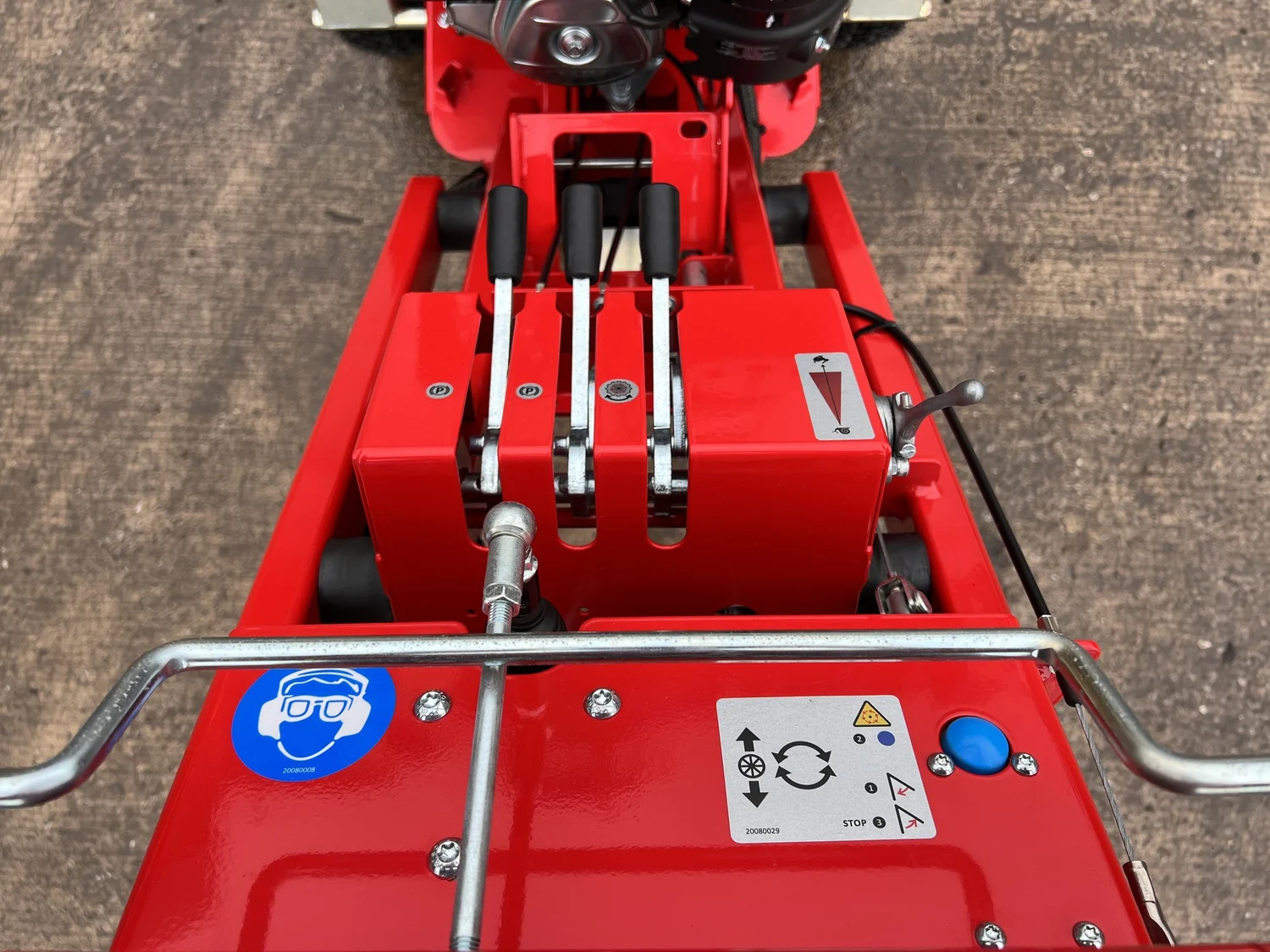 FSI B22 Stump Grinder crane for sale in Walterston, Llancarfan, Barry, Vale of Glamorgan — photo 11