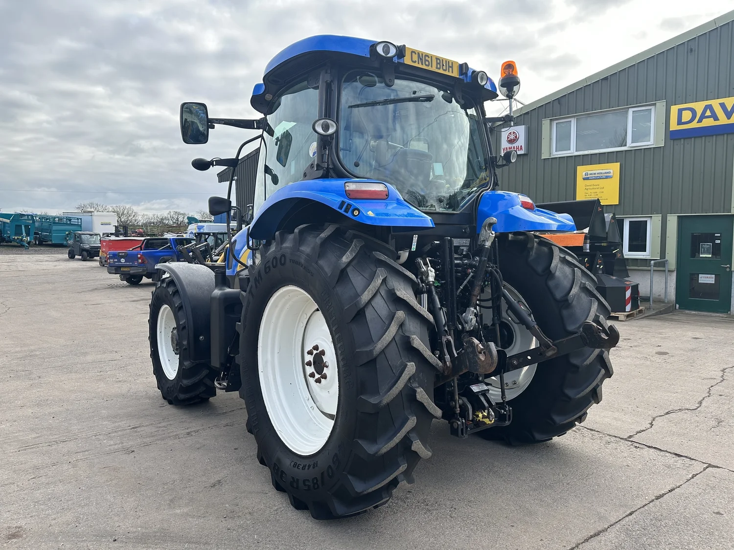 New Holland tractor for sale in Walterston, Llancarfan, Barry, Vale of Glamorgan — photo 3