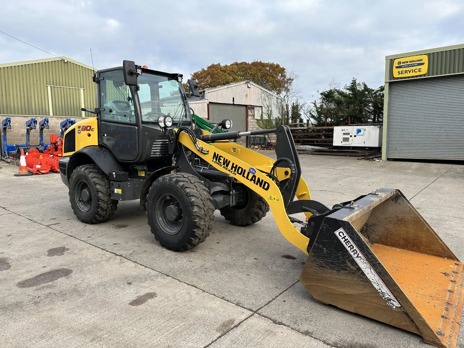 New Holland other for sale in Walterston, Llancarfan, Barry, Vale of Glamorgan — photo 7