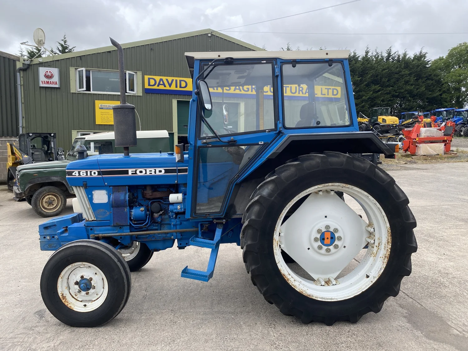 Ford wheels & tyre for sale in Walterston, Llancarfan, Barry, Vale of Glamorgan — photo 2