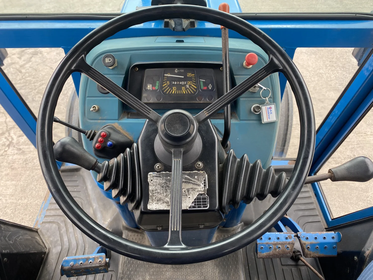 Ford wheels & tyre for sale in Walterston, Llancarfan, Barry, Vale of Glamorgan — photo 12
