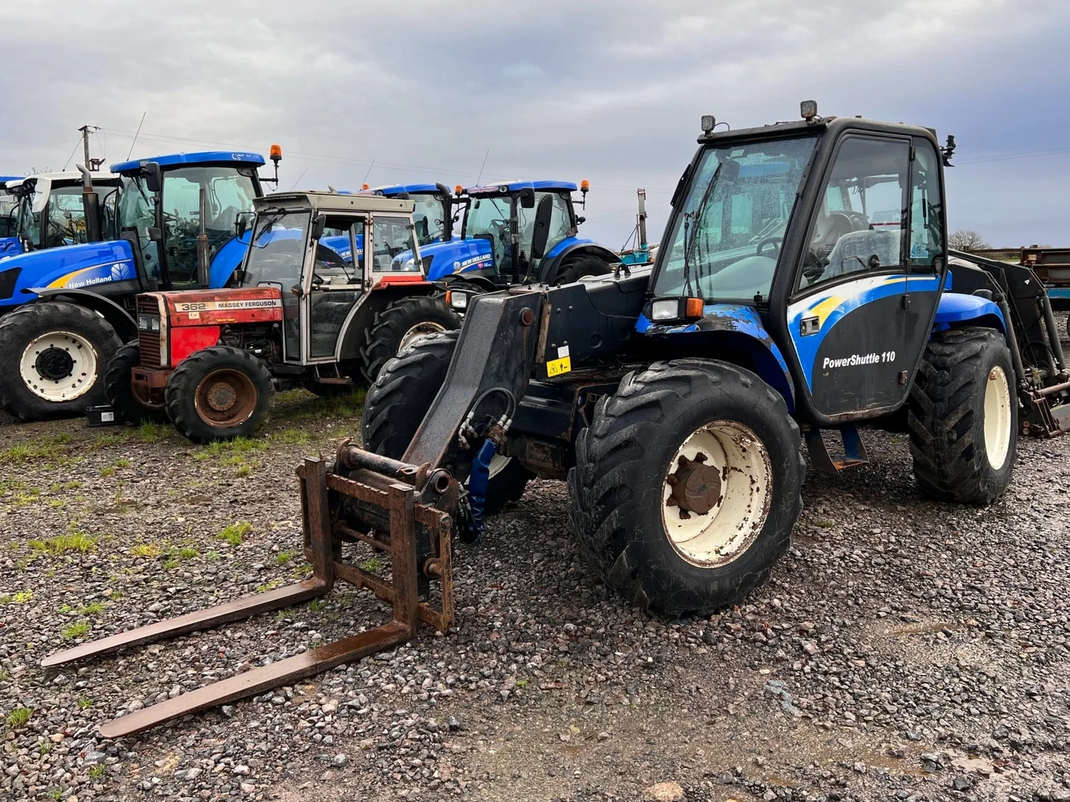 New Holland other for sale in Walterston, Llancarfan, Barry, Vale of Glamorgan — photo 2