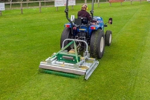 Major Cyclone MJ65-150 mower for sale in Walterston, Llancarfan, Barry, Vale of Glamorgan — photo 2