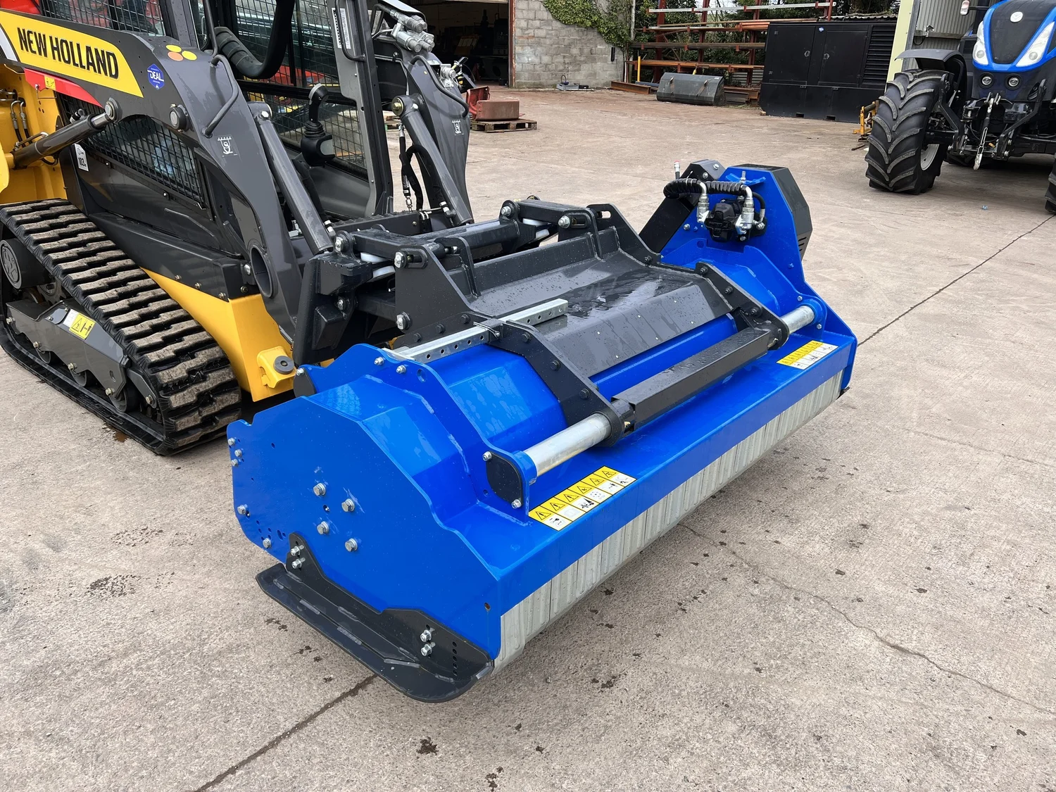 2000 mower for sale in Walterston, Llancarfan, Barry, Vale of Glamorgan — photo 5