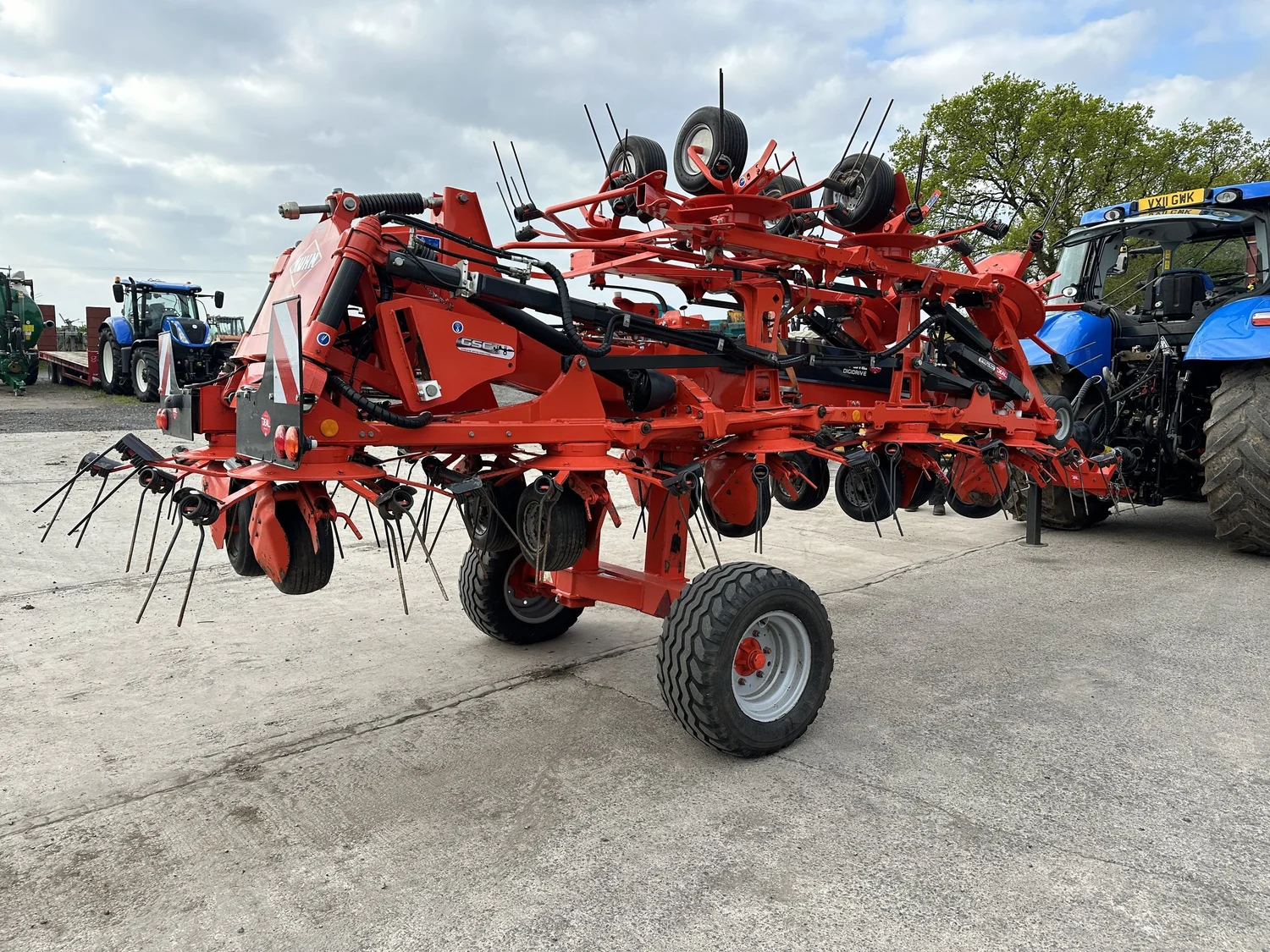 Kuhn other for sale in Walterston, Llancarfan, Barry, Vale of Glamorgan — photo 5