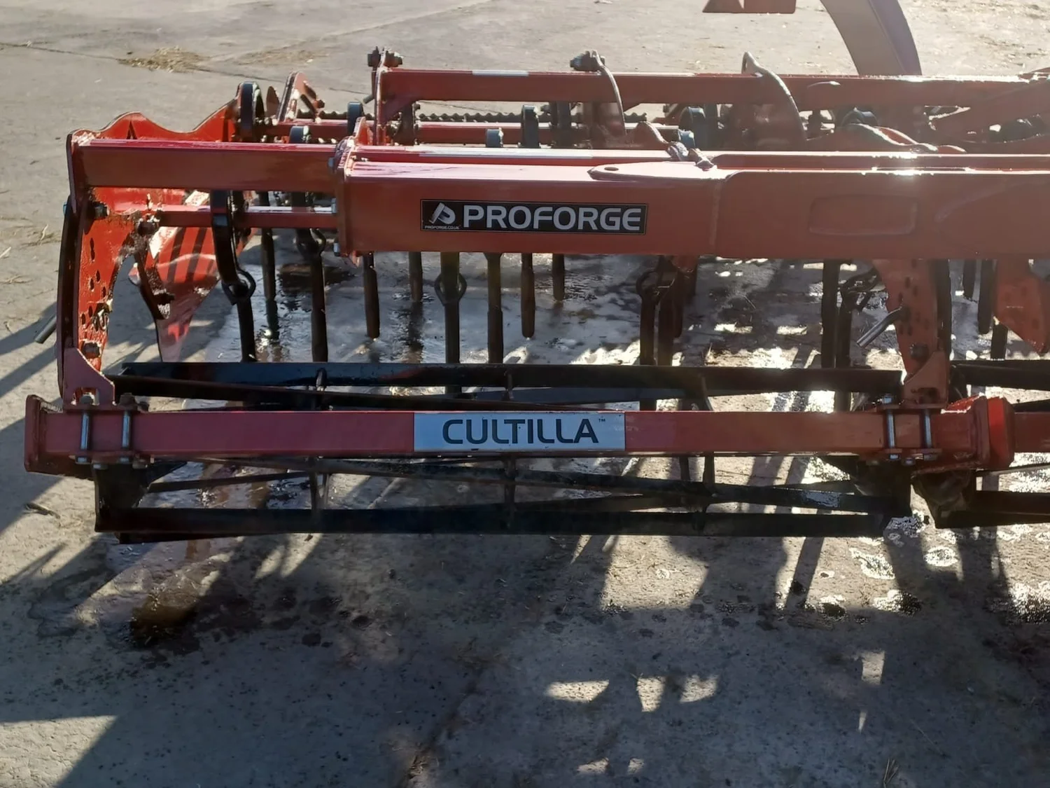 Proforge Cultilla 5M compactor for sale in Walterston, Llancarfan, Barry, Vale of Glamorgan — photo 2