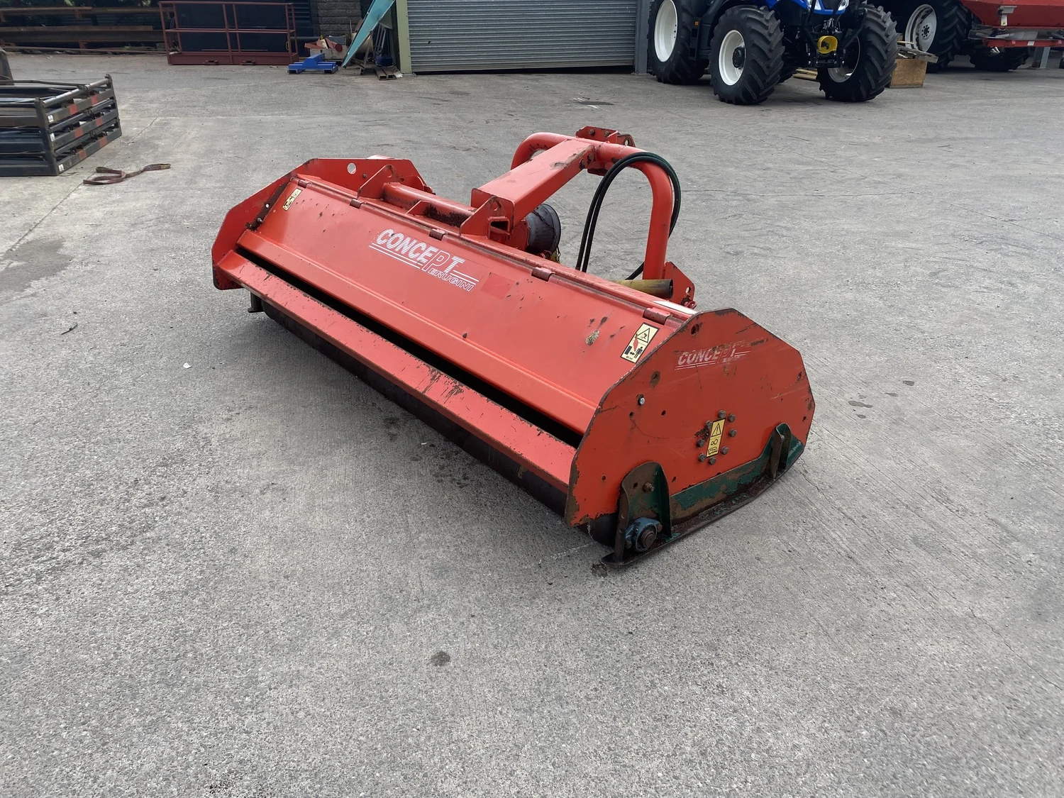 Perugini Concept MT 240 mower for sale in Walterston, Llancarfan, Barry, Vale of Glamorgan — photo 5