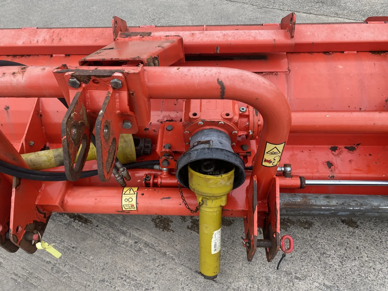 Perugini Concept MT 240 mower for sale in Walterston, Llancarfan, Barry, Vale of Glamorgan — photo 9