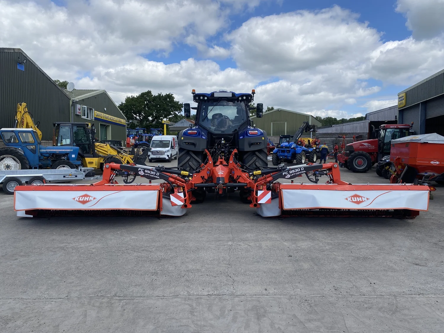 Kuhn FC9530 D FF for sale in Walterston, Llancarfan, Barry, Vale of Glamorgan