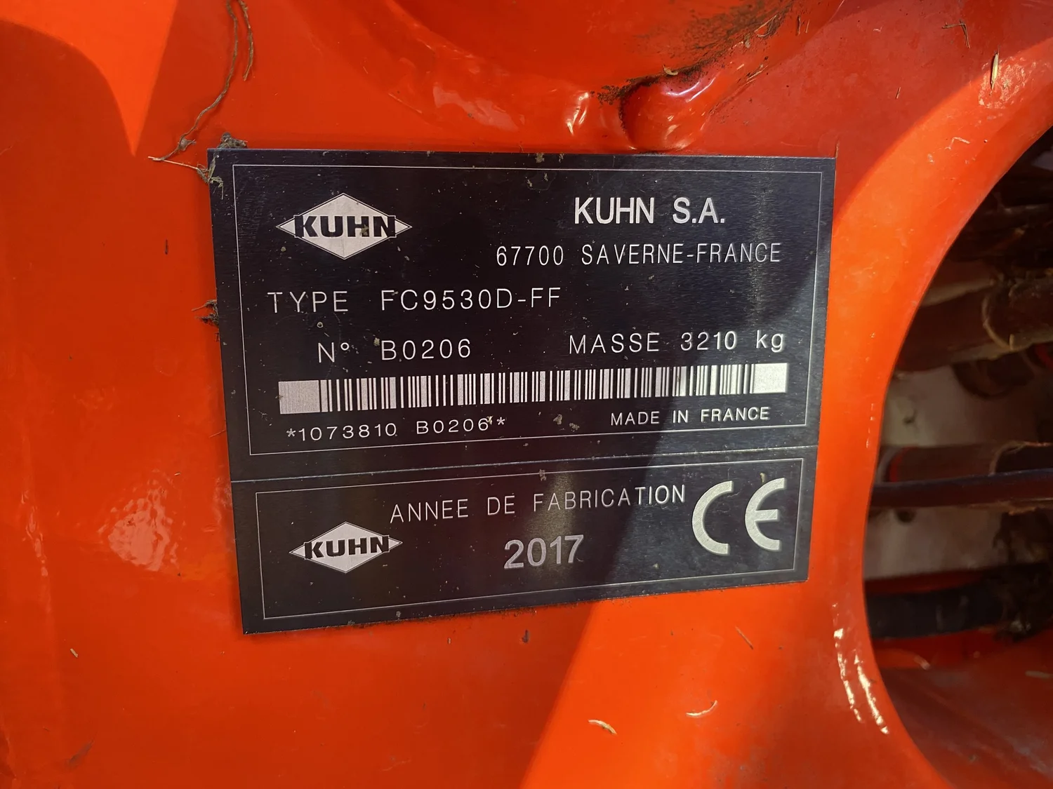 Kuhn mower for sale in Walterston, Llancarfan, Barry, Vale of Glamorgan — photo 7