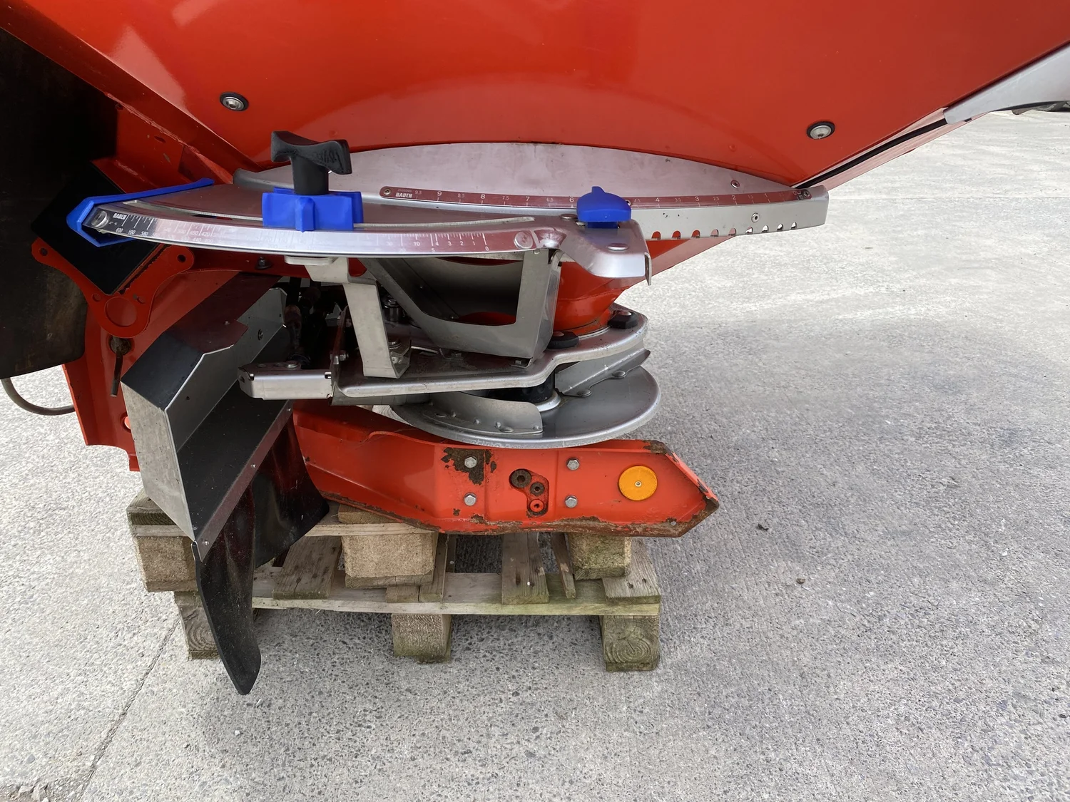Kuhn other for sale in Walterston, Llancarfan, Barry, Vale of Glamorgan — photo 7
