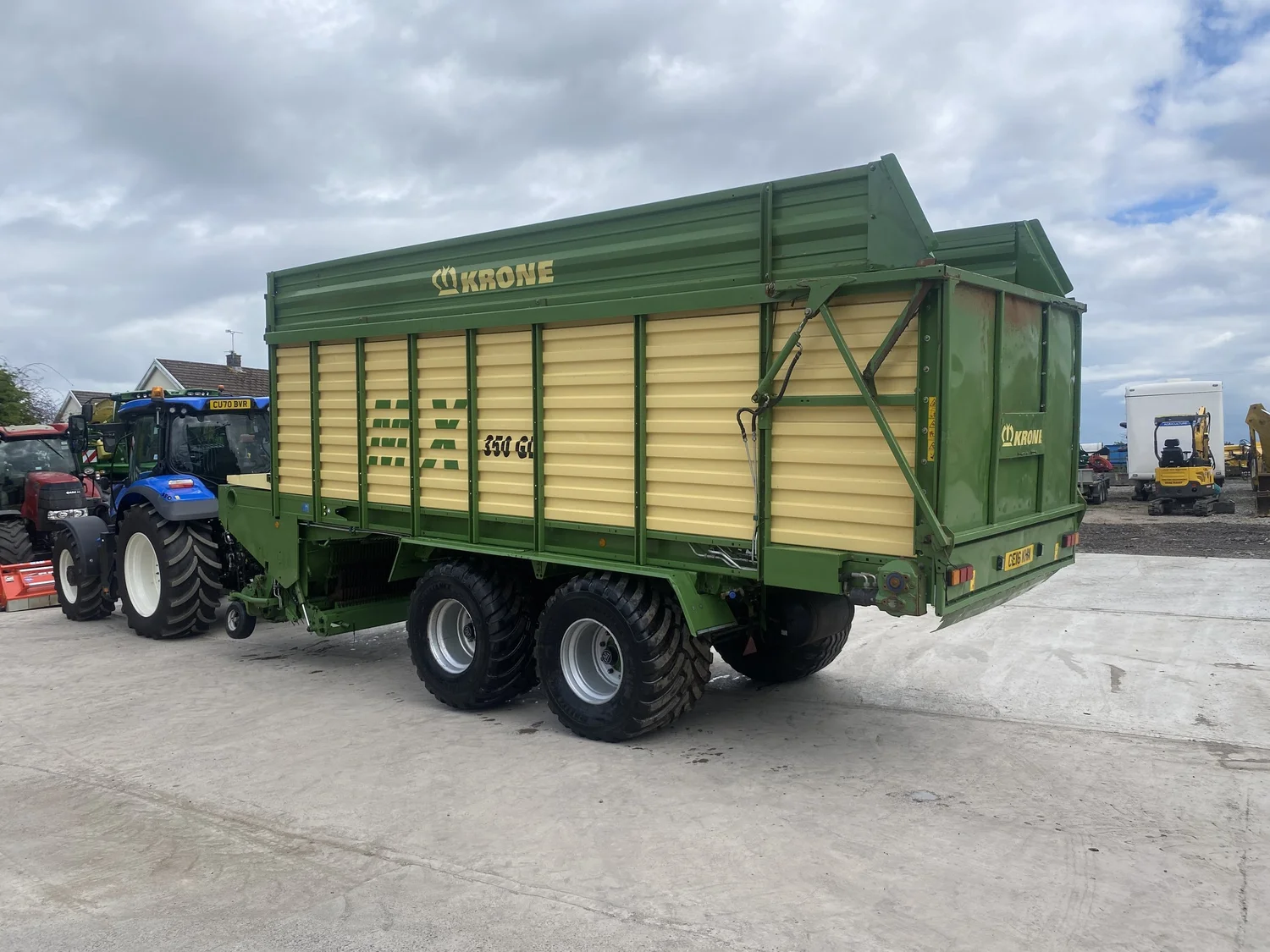 Krone wheels & tyre for sale in Walterston, Llancarfan, Barry, Vale of Glamorgan — photo 3