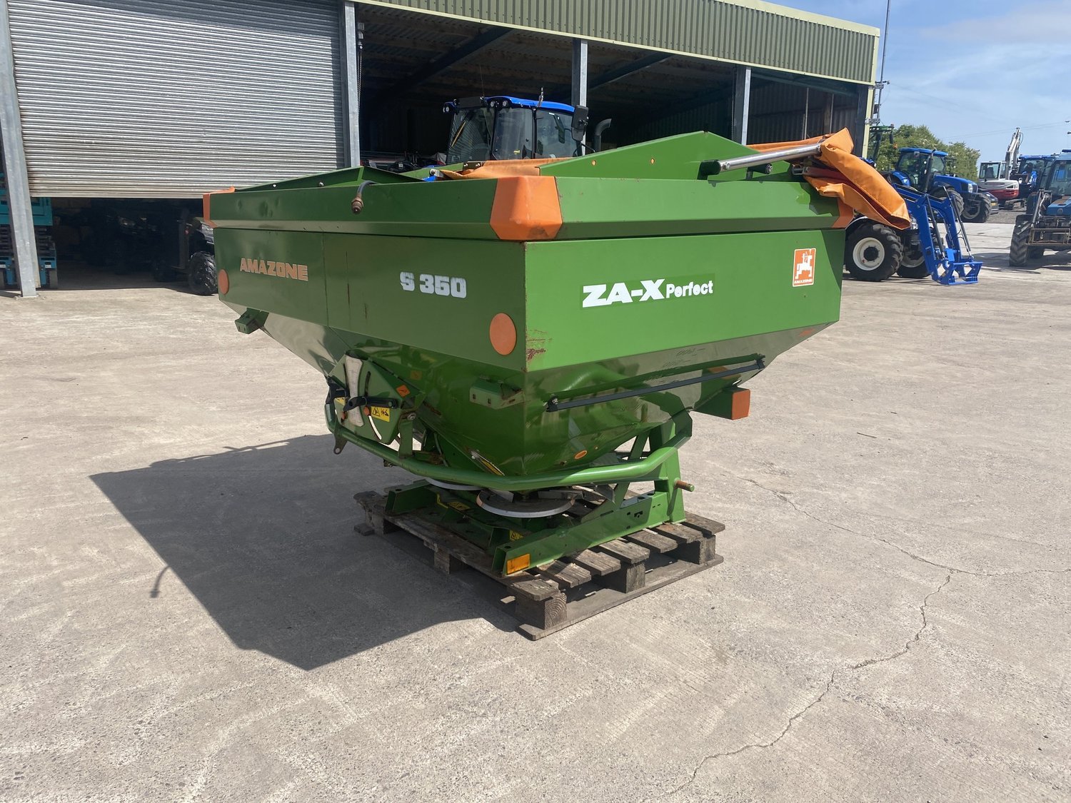 Amazone other for sale in Walterston, Llancarfan, Barry, Vale of Glamorgan — photo 3
