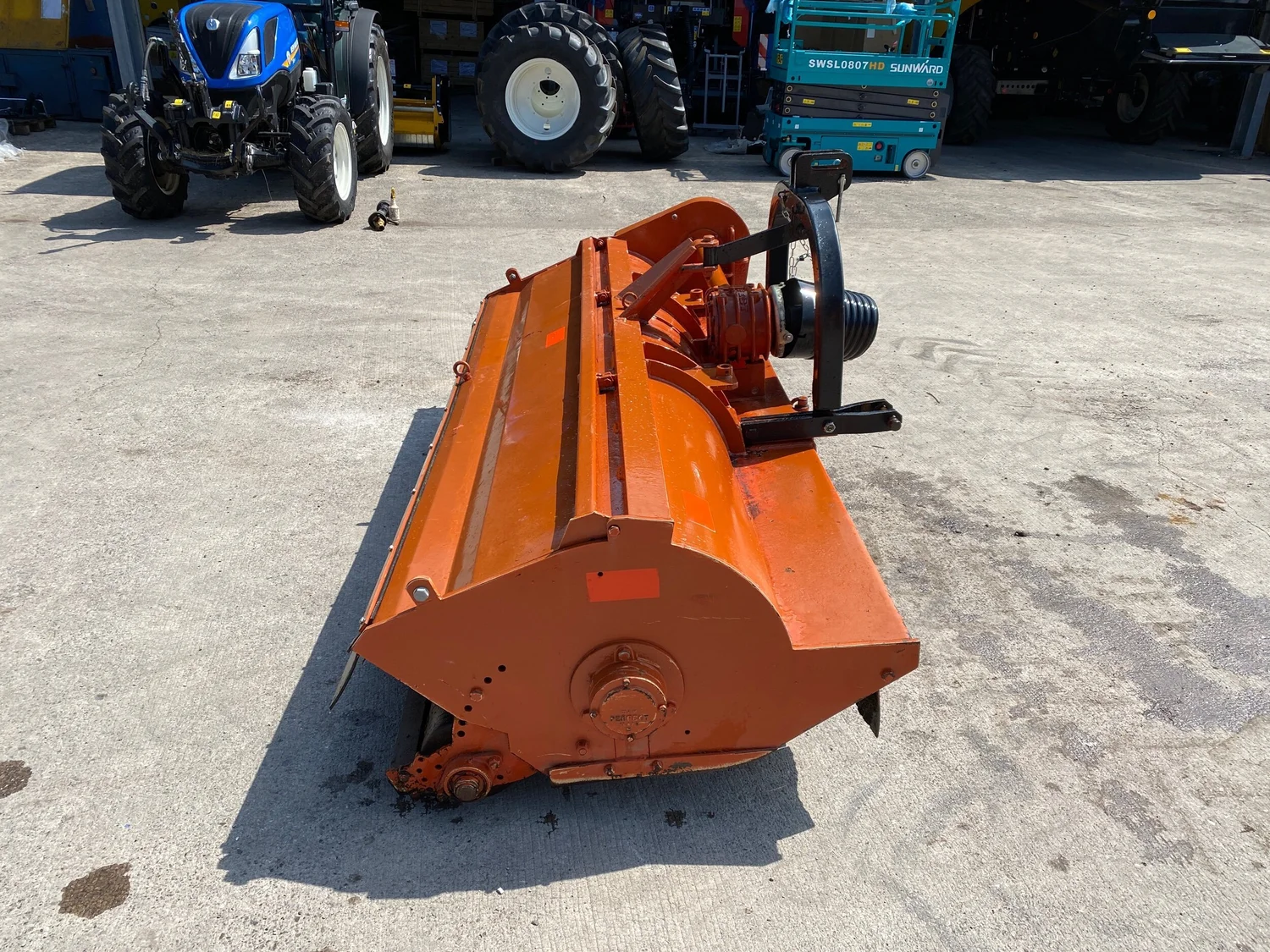 2000 mower for sale in Walterston, Llancarfan, Barry, Vale of Glamorgan — photo 6