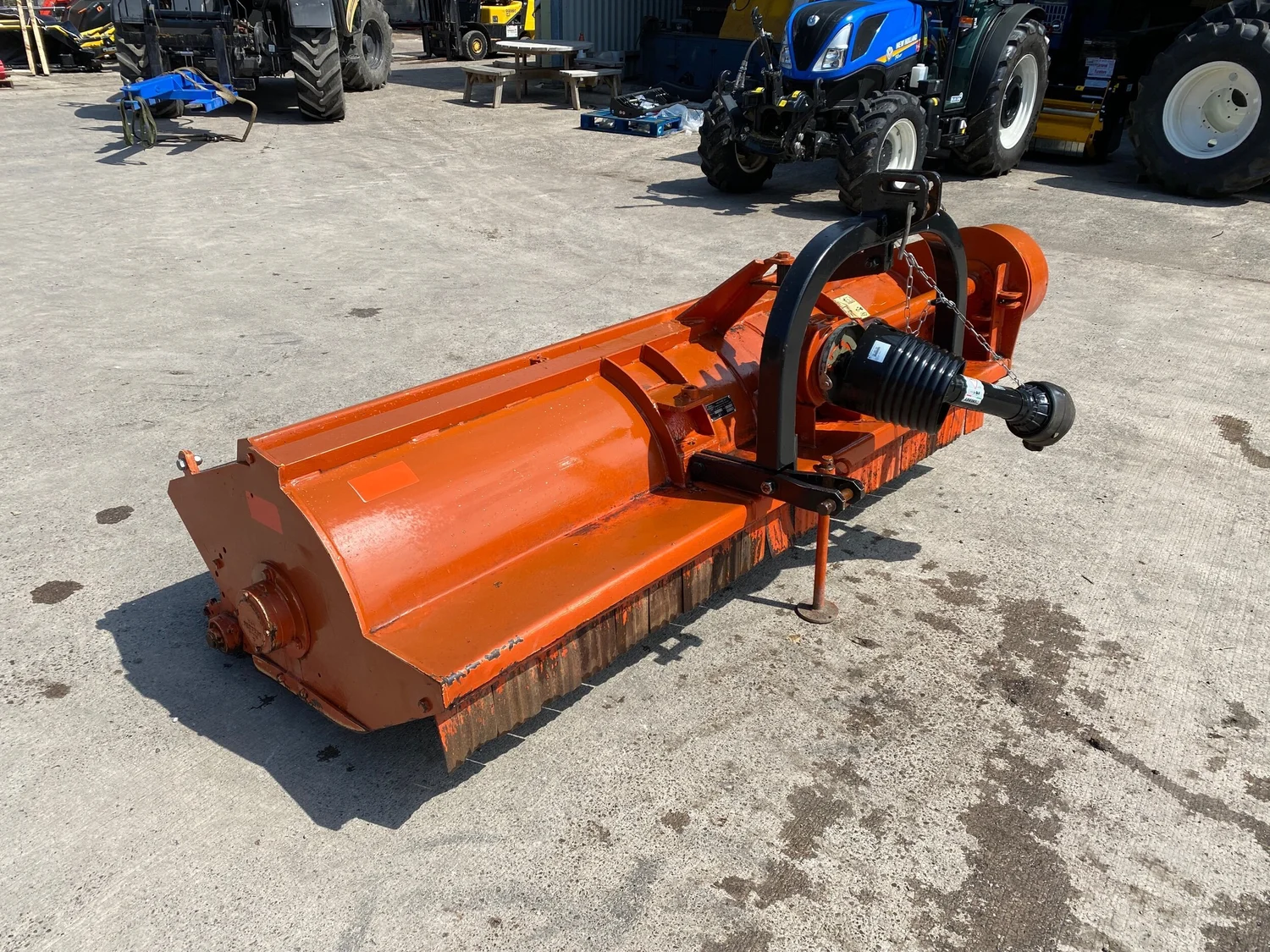 2000 mower for sale in Walterston, Llancarfan, Barry, Vale of Glamorgan — photo 7