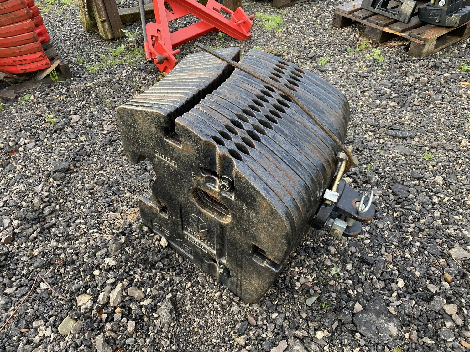 Tractor Weights tractor for sale in Walterston, Llancarfan, Barry, Vale of Glamorgan — photo 6