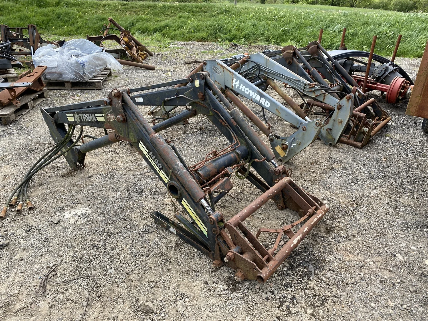 Loaders for sale other for sale in Walterston, Llancarfan, Barry, Vale of Glamorgan — photo 2