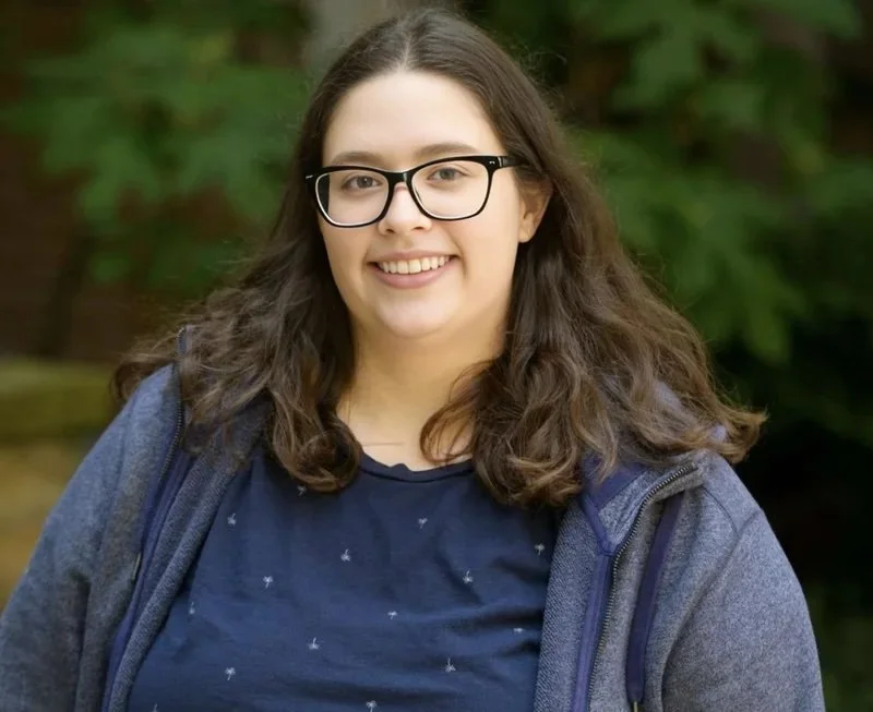 Julia Mendelsohn headshot
