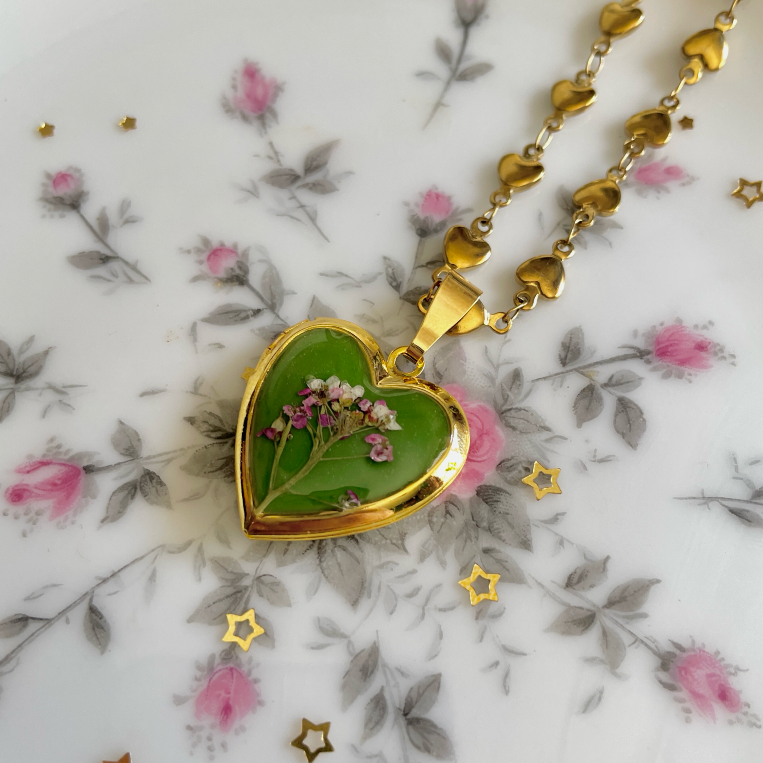 Lovely Locket Necklace