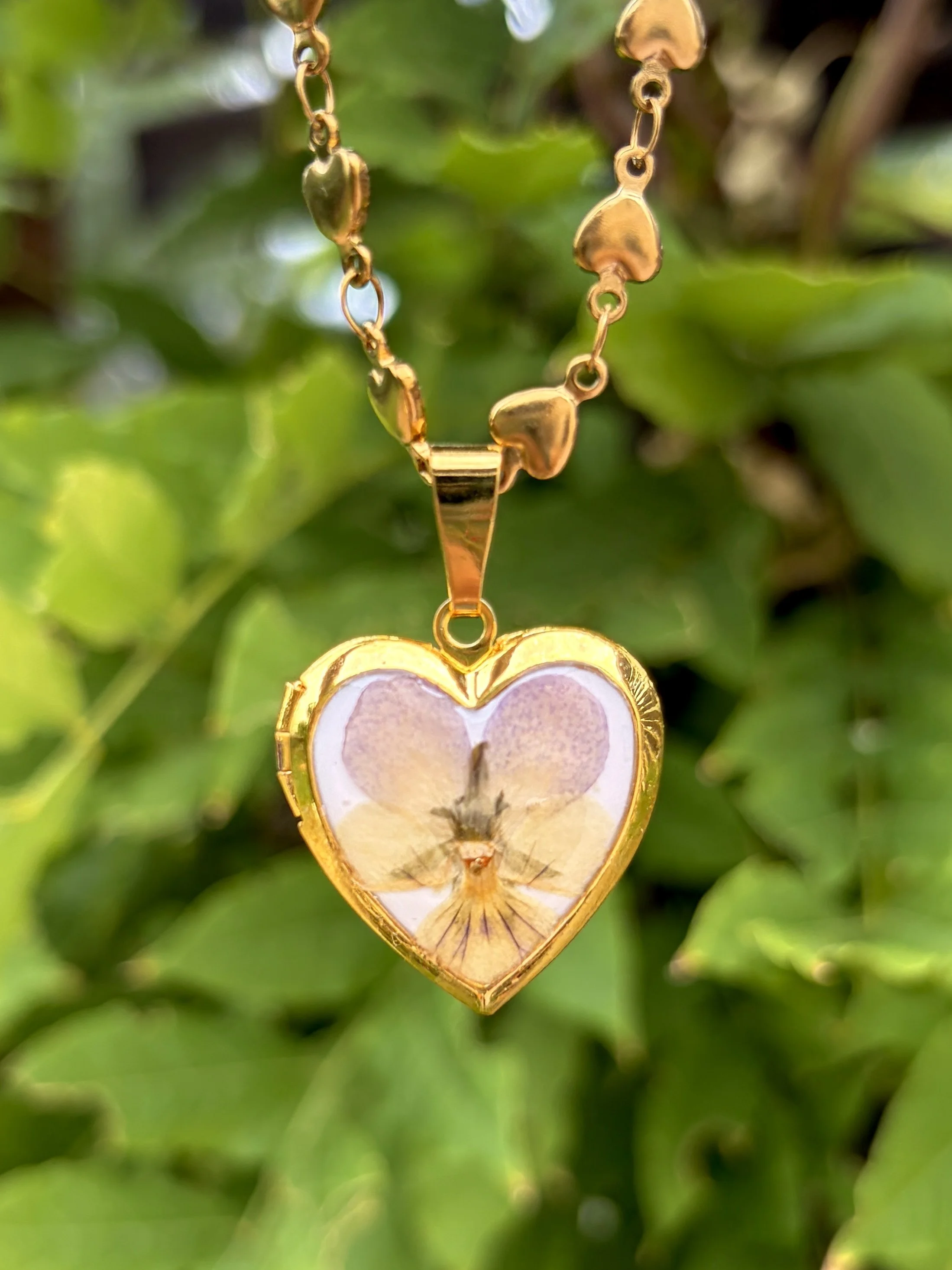 Lace Pansy Locket