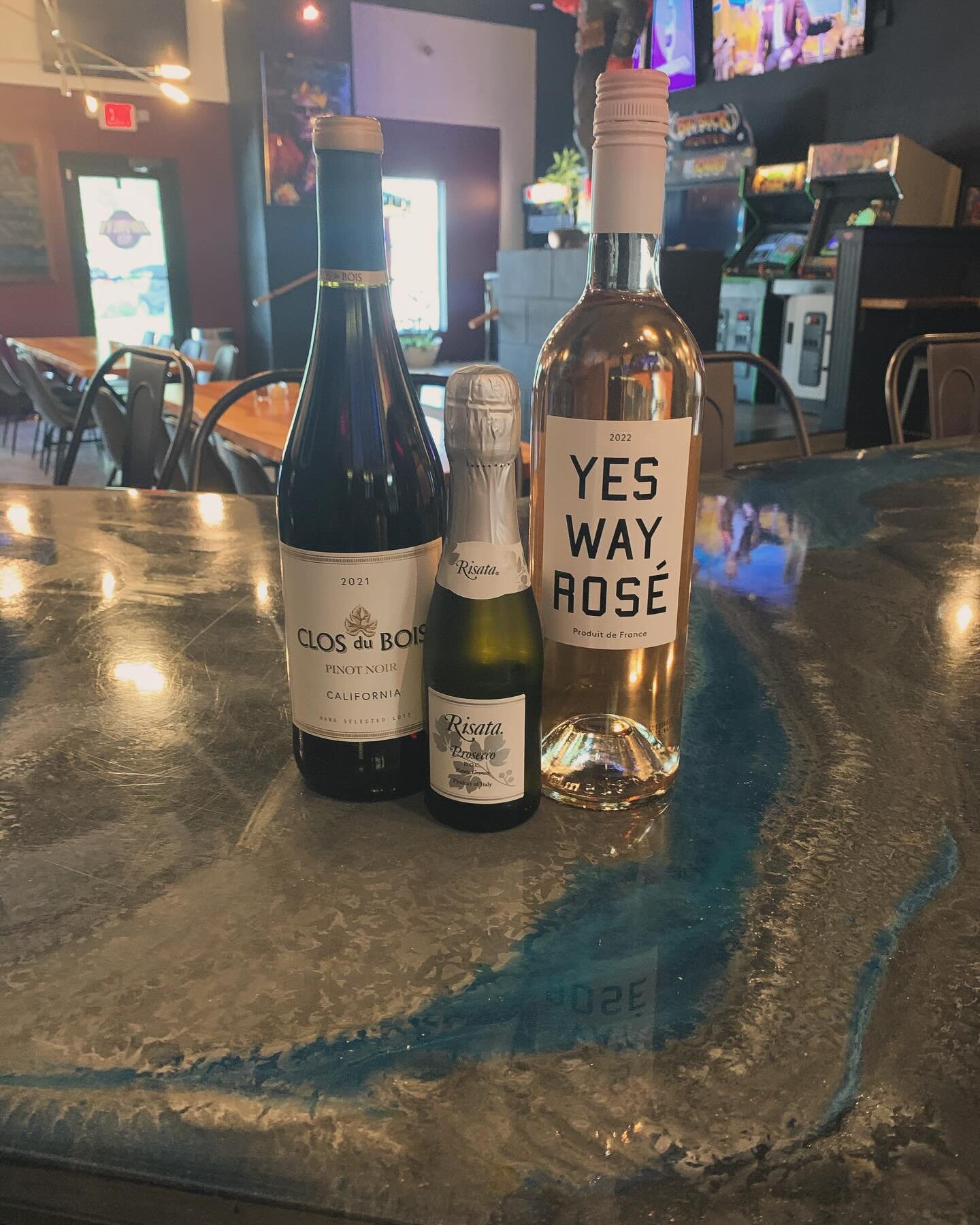 ‼️🍷 Wine Down Wednesday🍷‼️ 

It&rsquo;s hump day which means it&rsquo;s Wine Down Wednesday at your friendly neighborhood pizzeria! Come enjoy half off bottles of wine and $1 off single pours allll night long! Pair your favorite wine with our alway