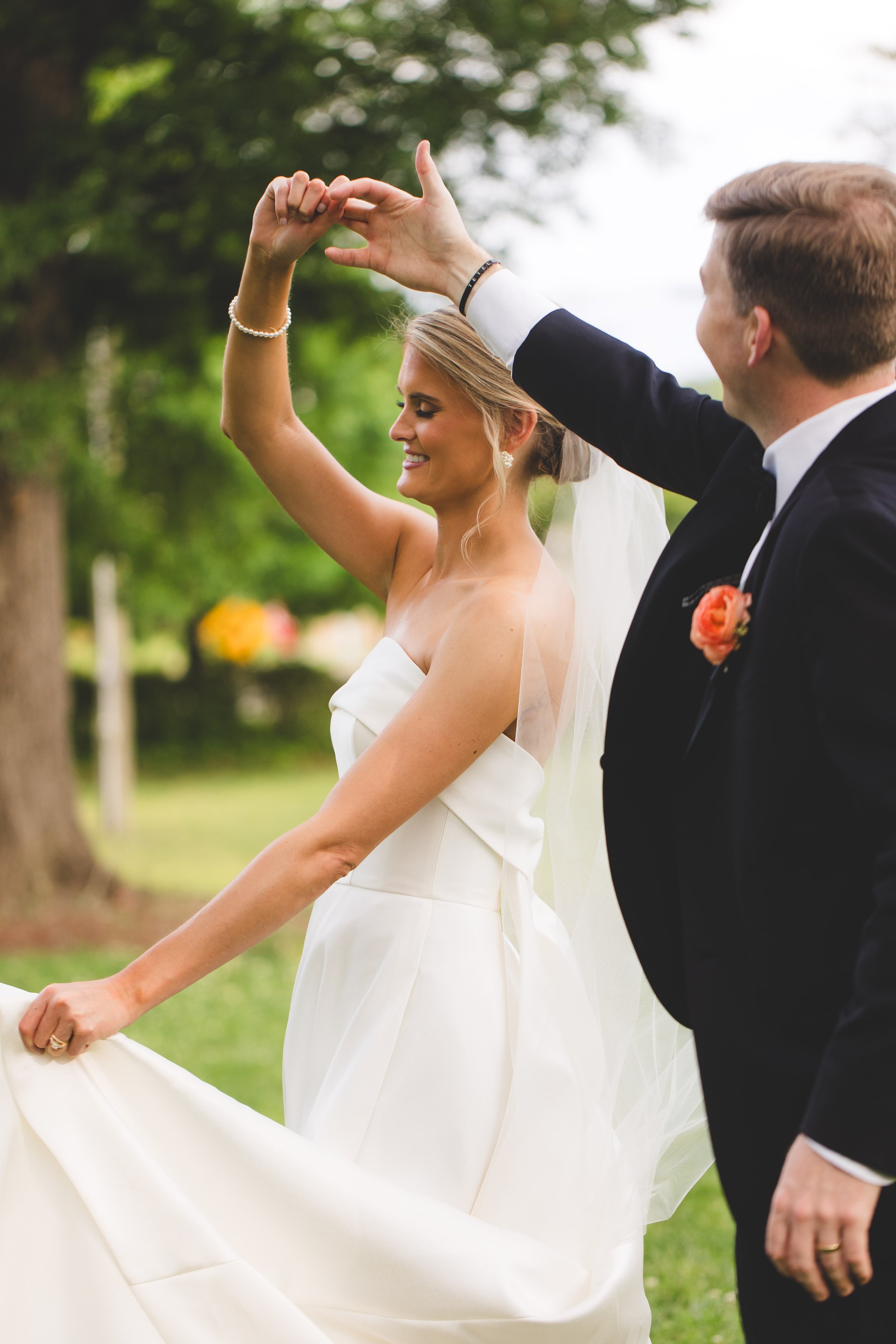 Bride-and-Groom-Sharing-Their-First-Dance.jpg