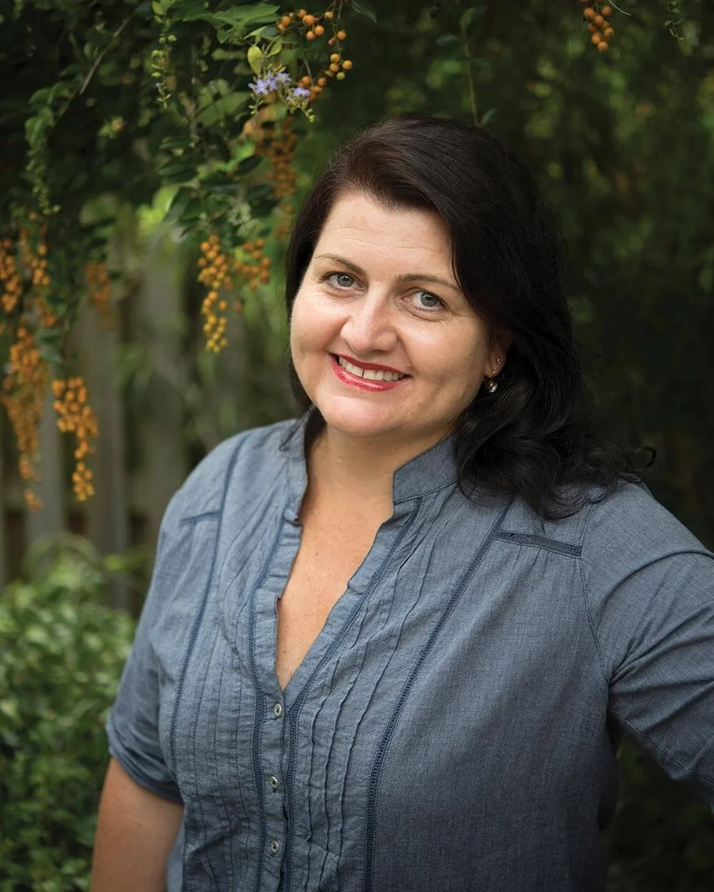 Donna Duggan Headshot.jpg