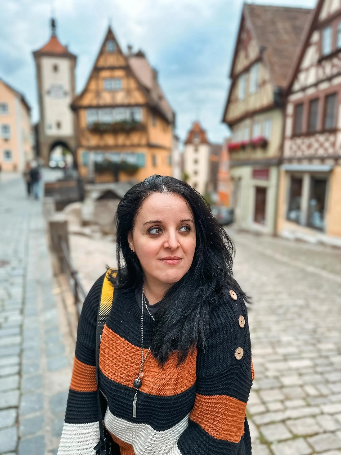 I’ve spent the day exploring Rothenburg on der Tauber - what an incredible little village. 😊 I’ve decided a winter trip is a must. This place is magical in the fall, I can’t even begin to imagine Christmas time. ✨
If that’s