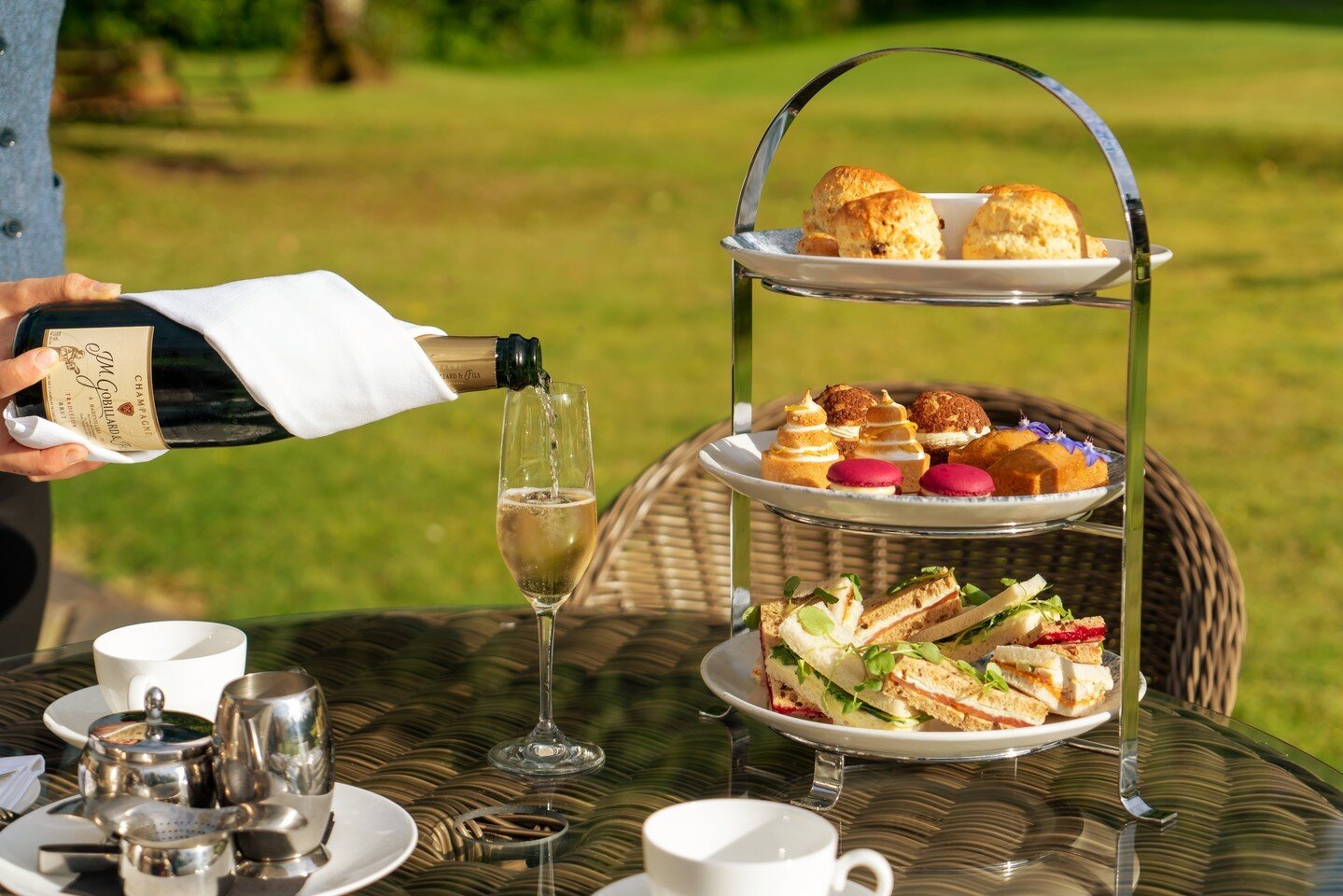 This Mother's Day, show your appreciation with a truly special treat. Join us for an exquisite Afternoon Tea that's sure to make her day unforgettable! Ramble about our extensive grounds, then warm up next to one of our open fires - go on, she deserv