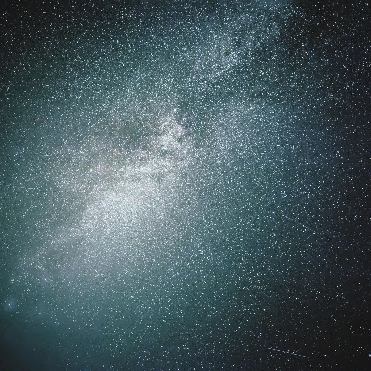 Dark Skies &amp; sustainably sourced open fires - With more than 1000 bulbs changed to low light emission, energy efficient options - We can truly say, that all you need to do is look up at Eriska.
#darkskies #scotland #wild #winter #eriska #adventur