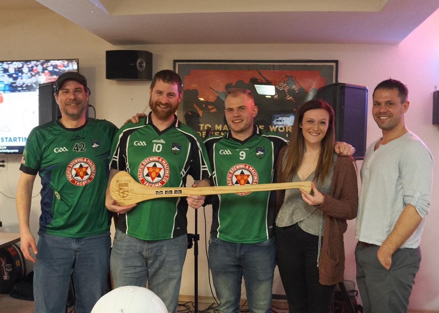 Please help us kick off the celebration of St. Patrick&rsquo;s Day by congratulating our 2022-2023 Hurling and Gaelic Football Pub League Champions! 

Gaelic football Champion @doylespub 

Hurling Champions 
@vfwpost10018narrowsbridge 

The 51st Seat