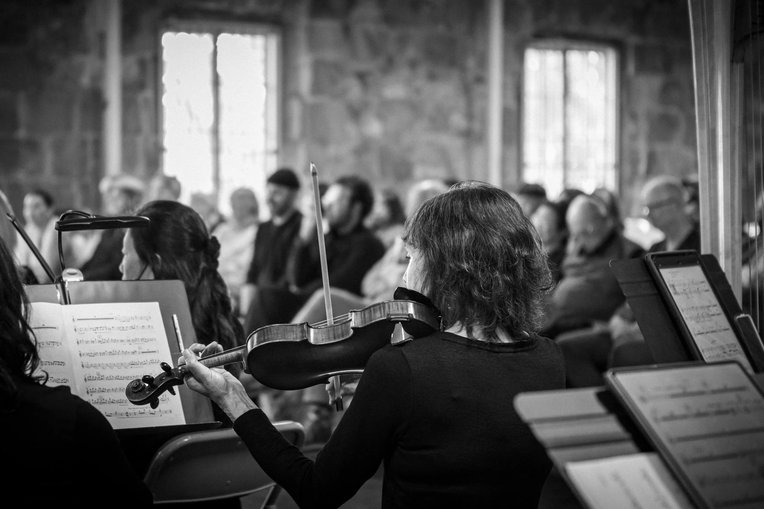 GGSymphony_110825_IMG_0232_BW_w 1.jpg
