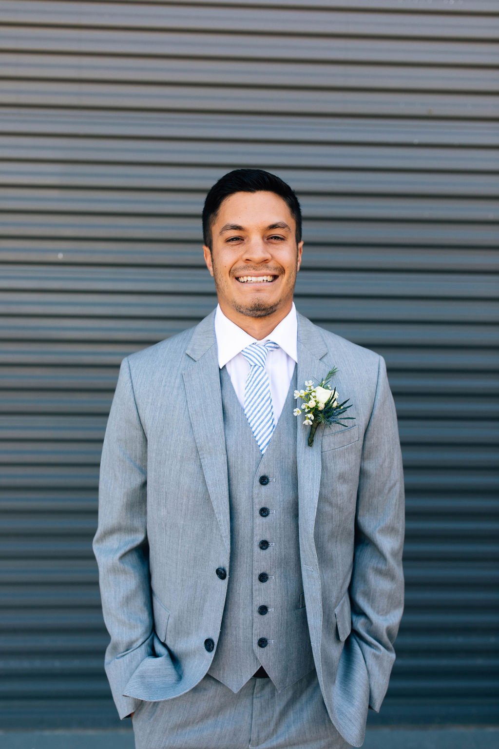 ocoee crest summer wedding groom's suit grey suit seersucker tie.jpg