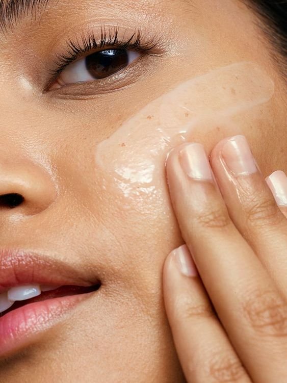 Hyaluronic Acid, Retinol, Collagen. What is right for me?