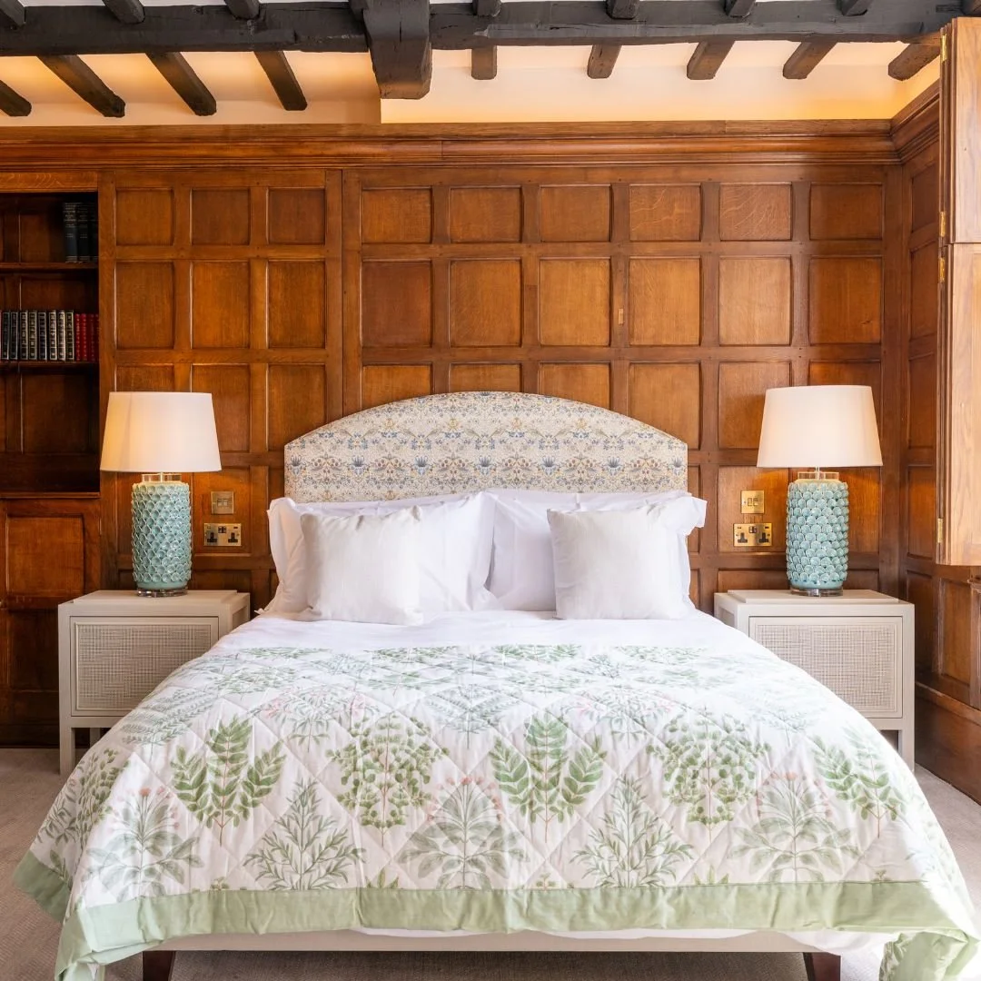 the-vineyard-hotel-deluxe2.jpg