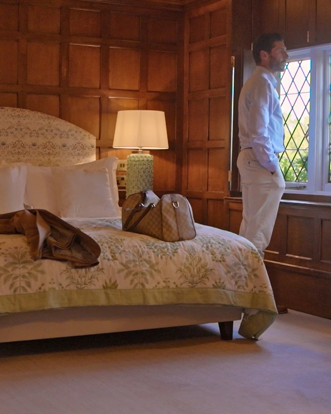 Planning something special? Secure your stay at The Vineyard Hotel and give your guests the luxury they deserve.

From superior to deluxe and standard rooms, each space is designed with comfort and elegance in mind.

Find out more information and boo