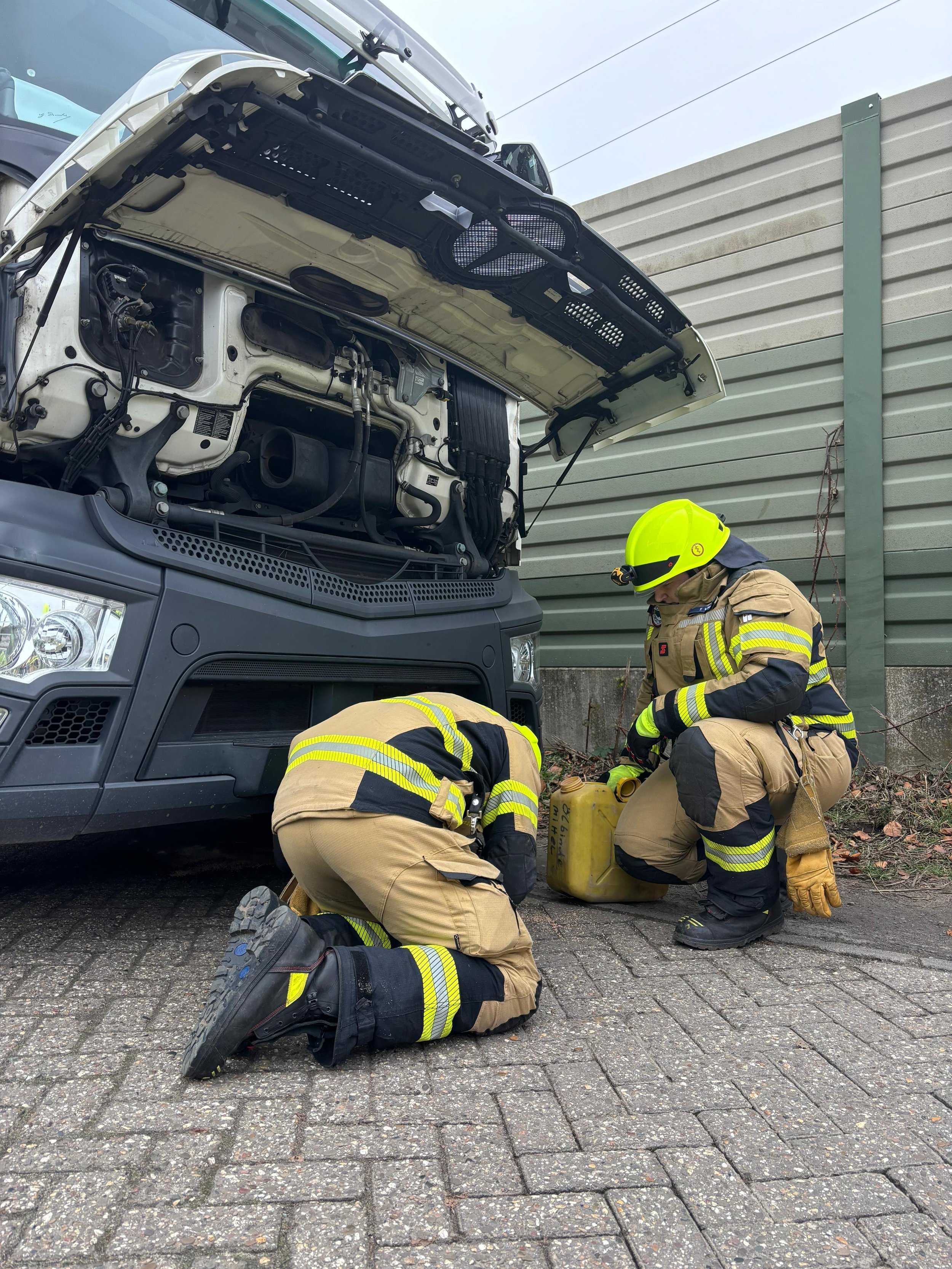 Unklare Rauchentwicklung LKW