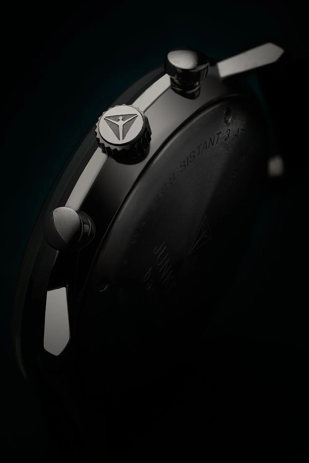 The Watch Book_Junkers Bauhaus 6086-5_0049 1.jpg