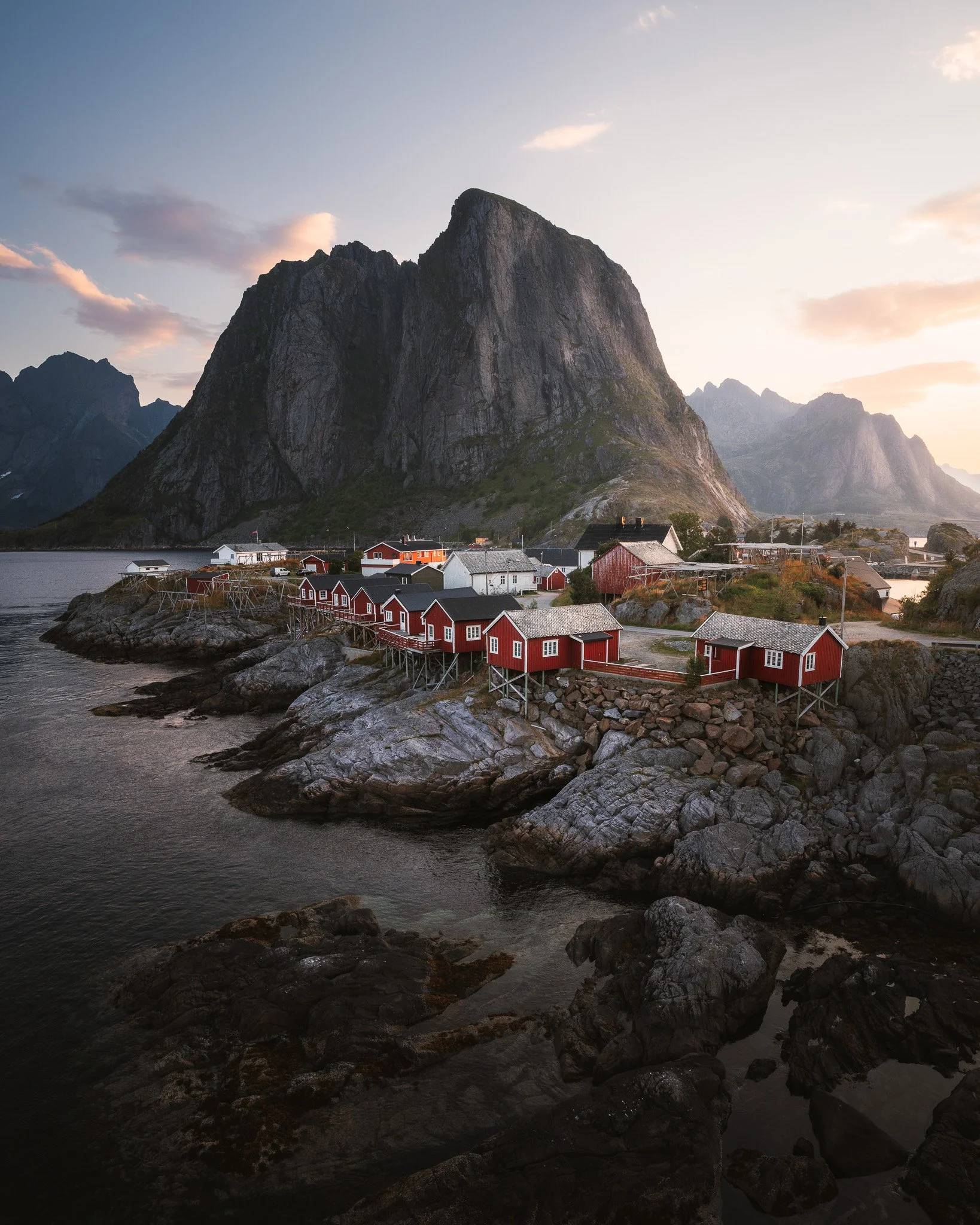 Hamnoy-1.jpg
