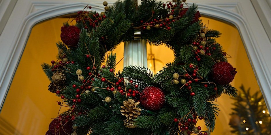 SOLD OUT: Wreath Making & Lunch