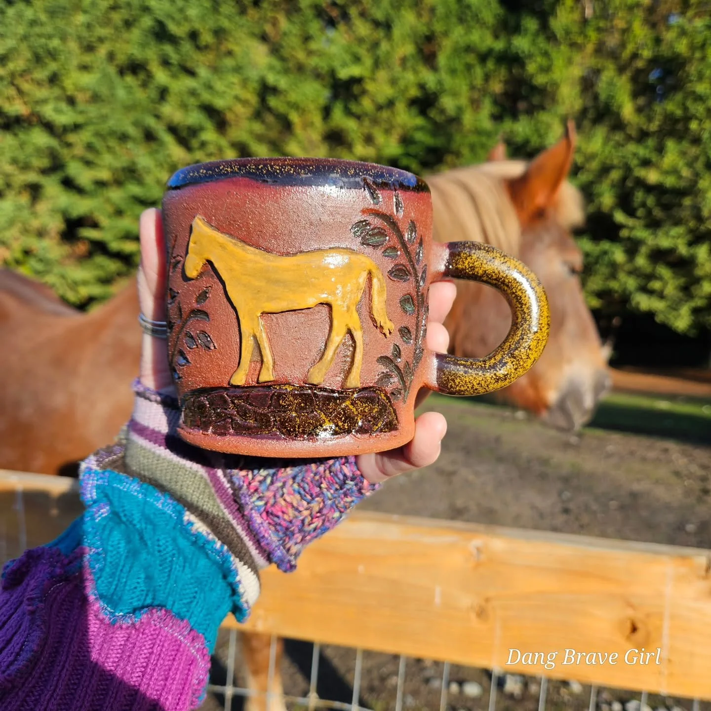 I name all the mugs so.... meet Palomino, Chestnut, Into The Blue and Turquoise Dreamer.

In the background you'll see the inspiration for my yearly Wildhorse Collection. My mom's 2 Mustangs are in my sight everyday and along with the incredible Wild