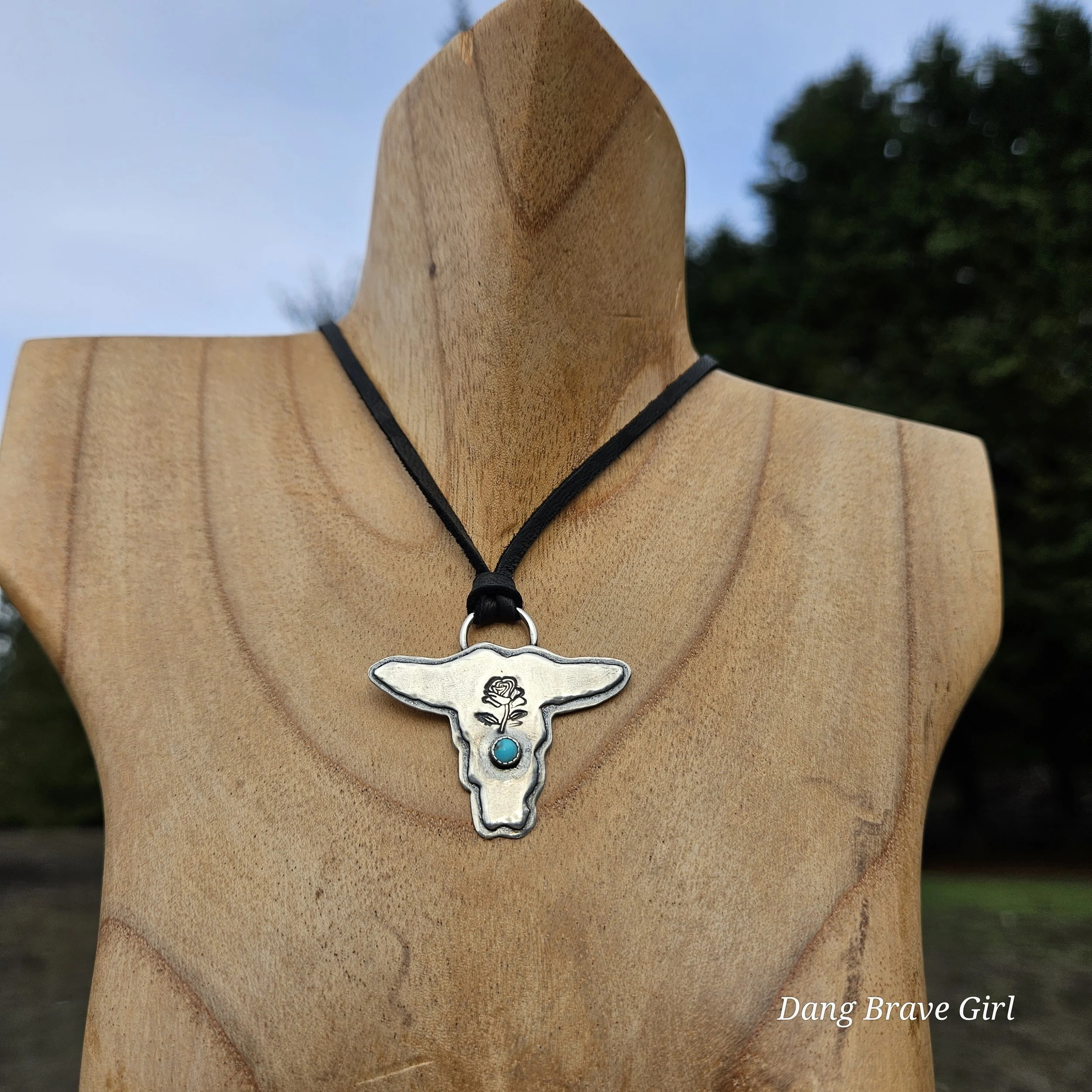 longhorn turquoise pendant