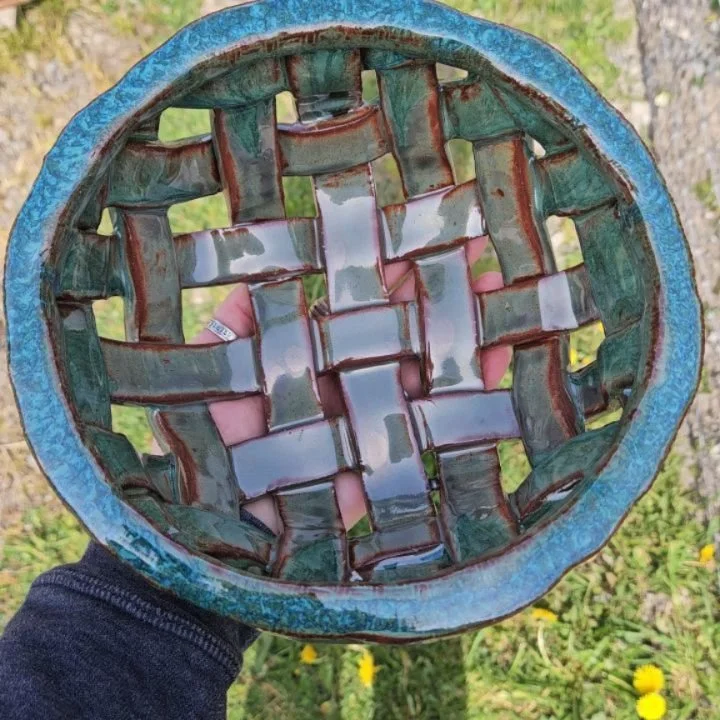 The BEST fruit bowl EVER..... 
The shape, those colors, that lattice... so good! 

A friend said that it must be hard to let go of some of these.... and my response is yes indeed, it definitely is. Especially when I know everything is one of a kind a