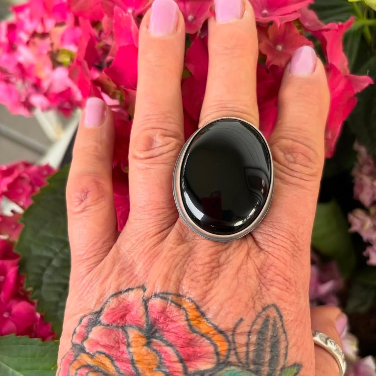 When you see the ring you created looking so perfect on it's person, you know you did good. 
Thank you Linda @raven_hill77 for asking me to build this beauty for you....I am so glad you love her. 

In case you doubted it, you can see the quick pictur