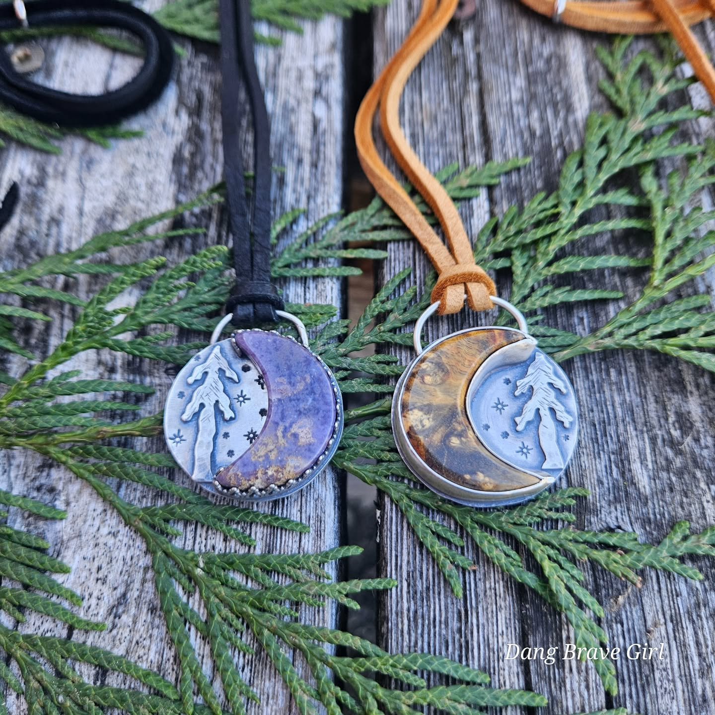Under the same moon 🌙..... magic happens. 

A absolutely gorgeous Burro Creek Agate and an intriguing piece of Burl Wood make for some pretty cool moons.

Layered with trees and special sentiments on the back, these pendants are for the magic seeker