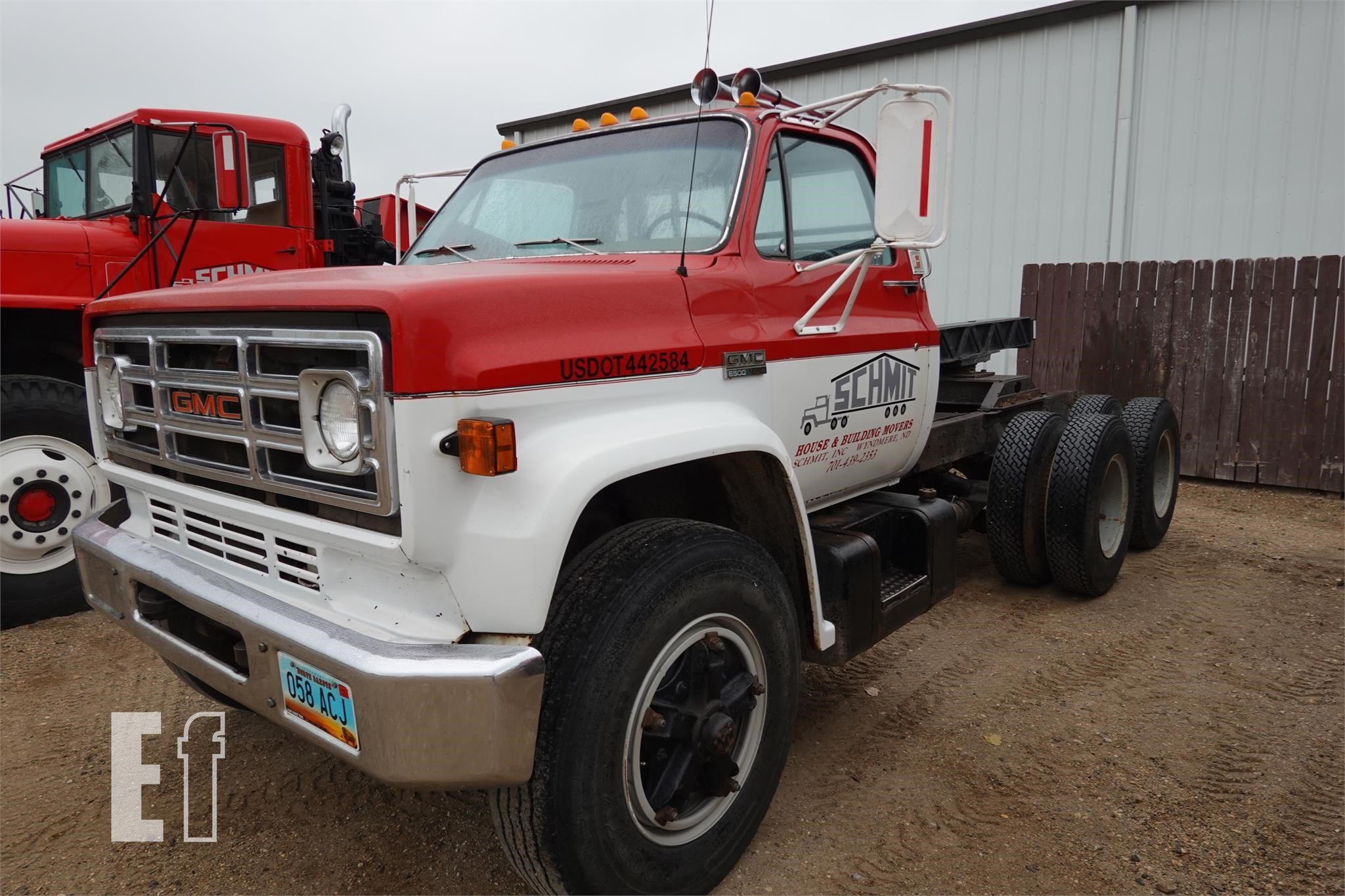 Lot# 123 | 1975 GMC Sierra 6500 10_1.jpeg