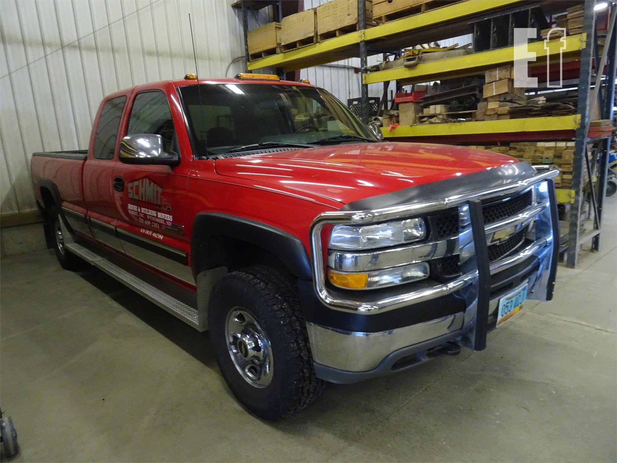 Lot# 127 | 2001 Chevy Silverado 2500HD_2.jpeg