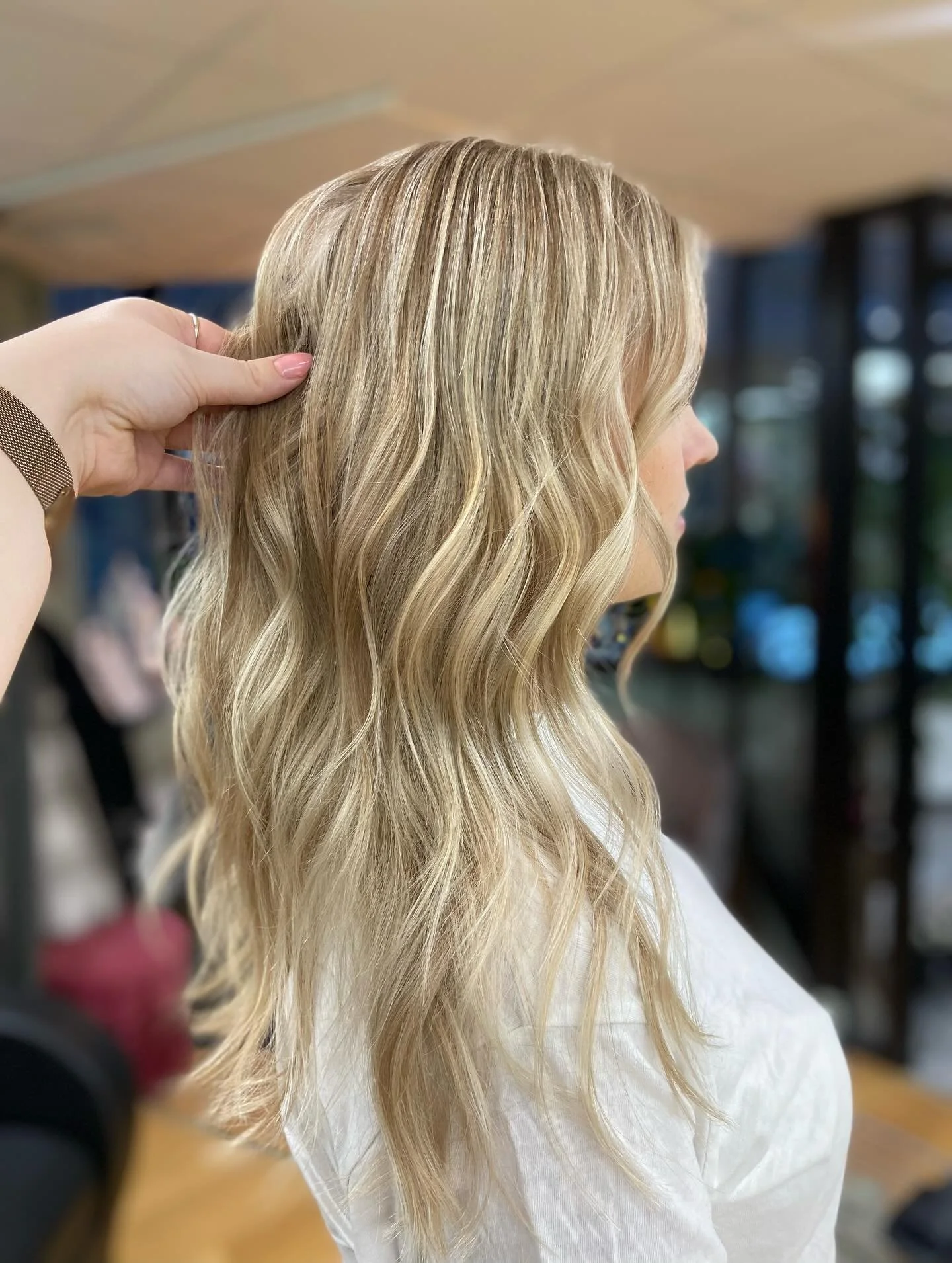 Julfin ❤️🎄

Fris&ouml;r: Matilda

#norrklipp #postgr&auml;nd11 #fris&ouml;r&ouml;stersund #colormebykevinmurphy #kevinmurphy