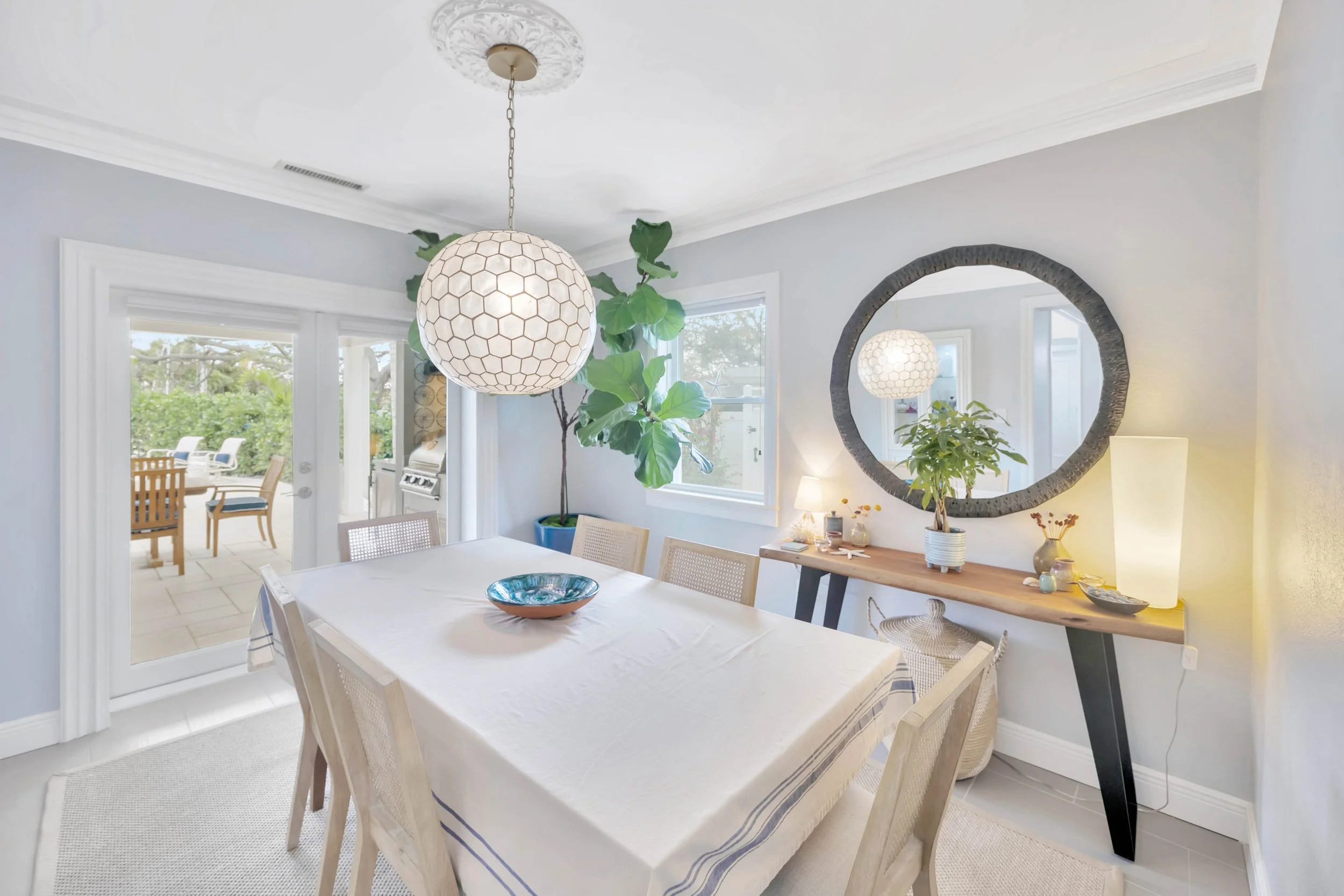 Should I Paint the 'Fifth Wall'? A Guide by Our Remodelers