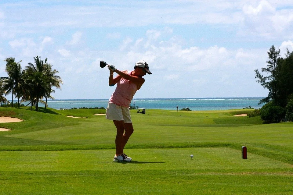 golfing-diani.jpg